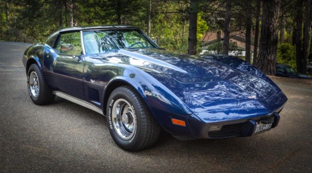 1977 corvette stingray c-3 coupe with t-tops