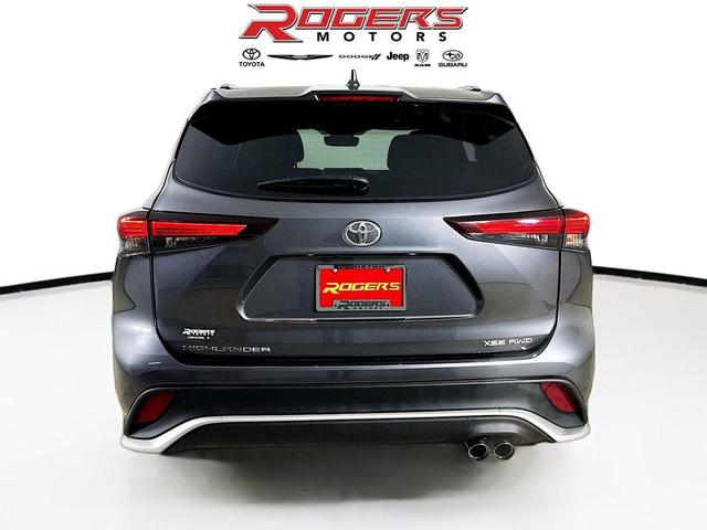2024 toyota highlander xse
