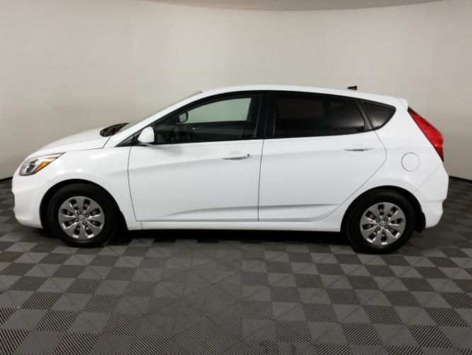 used 2016 hyundai accent se hatchback signal hill, ca 90755 for sale in long beach, california
