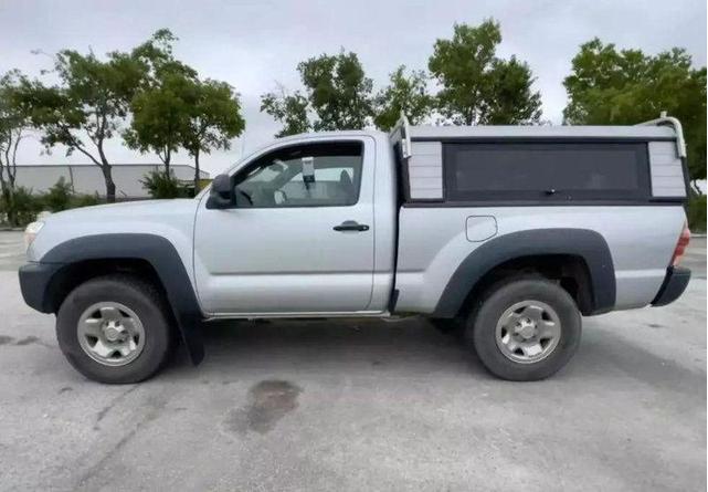 2012 toyota tacoma base