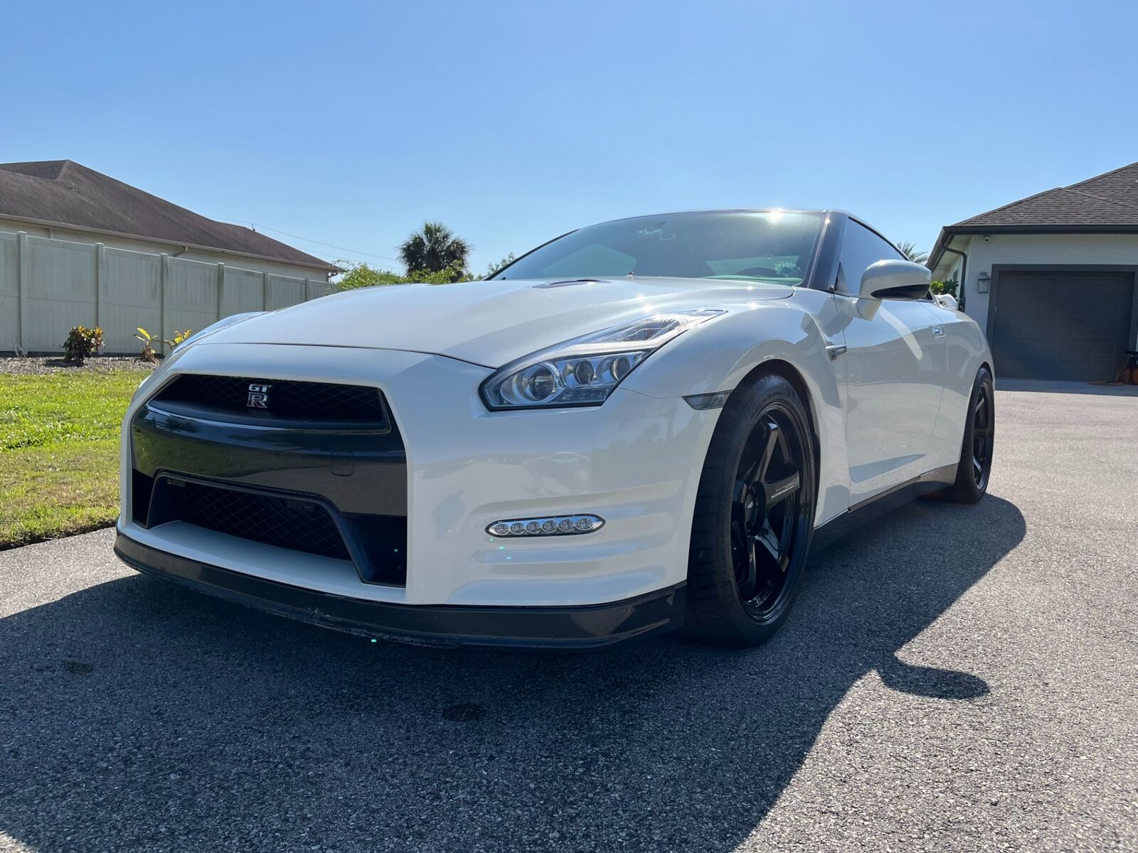 2015 nissan gt-r premium