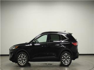2021 Ford Escape titanium