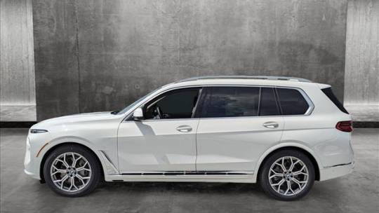 2025 BMW X7