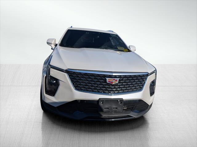 2024 cadillac xt4 premium luxury