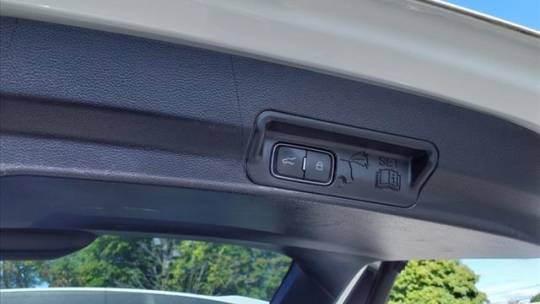 2021 ford explorer hybrid limited