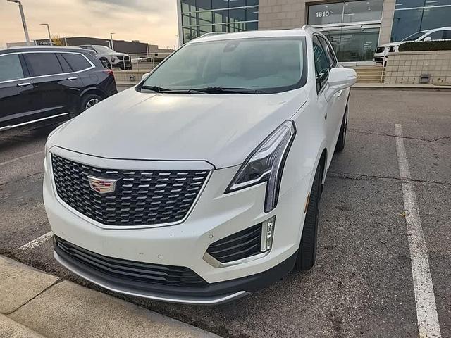2022 cadillac xt5 premium luxury