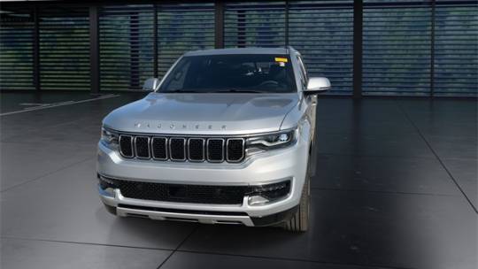 2022 Jeep Wagoneer