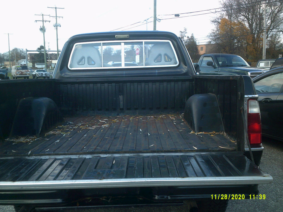 1978 dodge ram adventurer 150 4x4 pickup truck