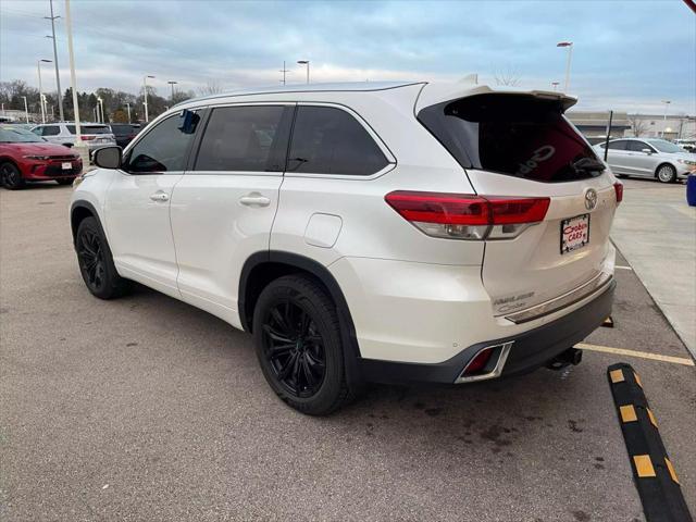 2019 toyota highlander limited
