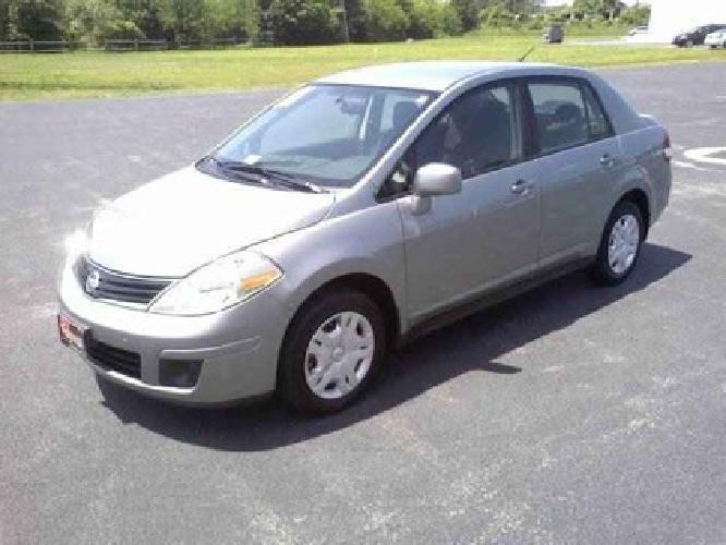 2011 nissan versa in danville, va