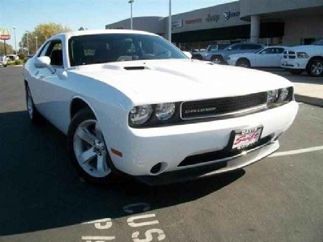 2013 dodge challenger sxt coupe 2d in davis, ca