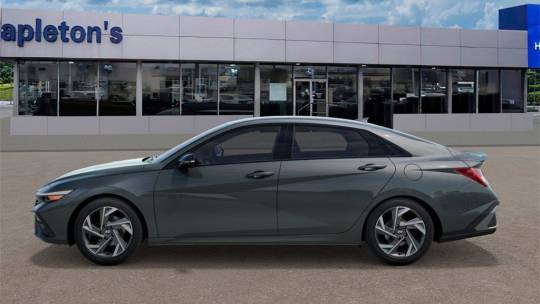 2025 Hyundai Elantra