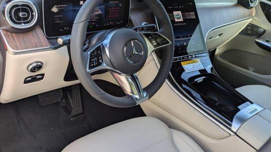 2025 Mercedes-Benz GLC