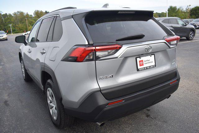 2019 toyota rav4 le