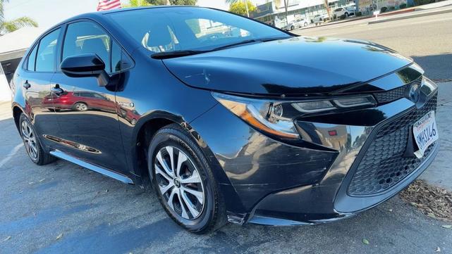 2020 toyota corolla hybrid le