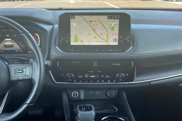 2021 nissan rogue platinum