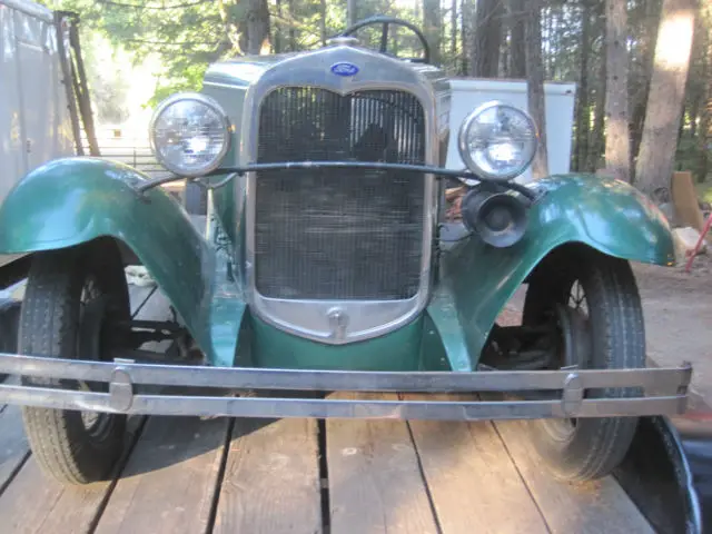 1930 ford model a sedan-2 door