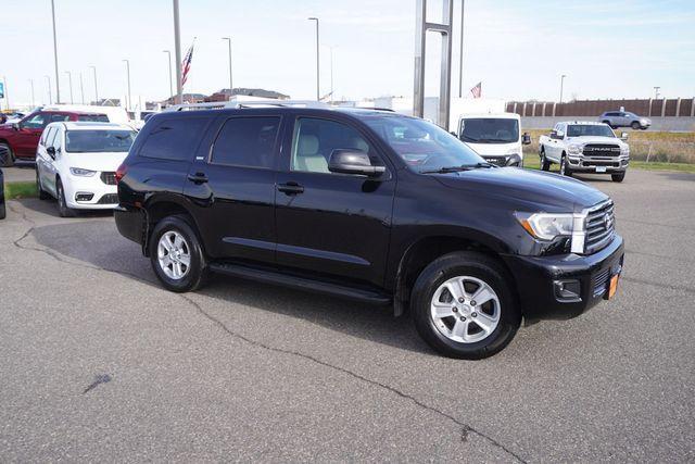 2020 toyota sequoia sr5