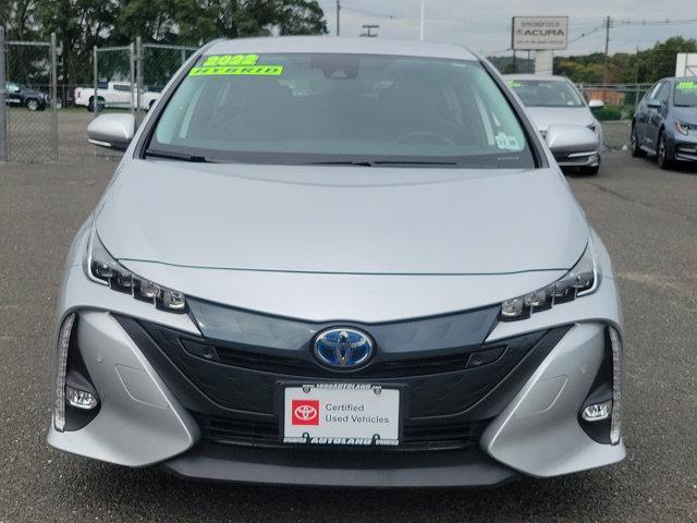 2022 toyota prius limited