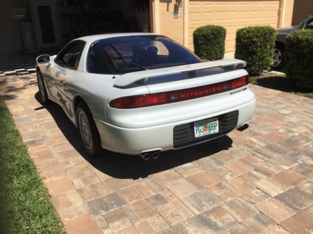 spectacular-one owner-no accidents-best buy on ebay-5 speed-sl-pearl white-l@@k!