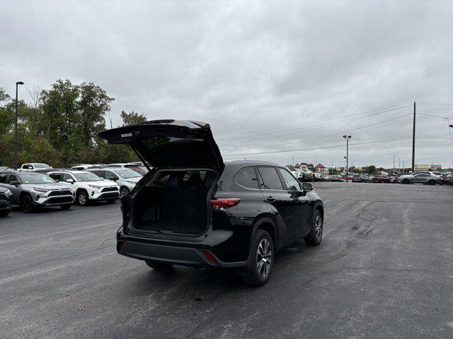 2023 toyota highlander xle