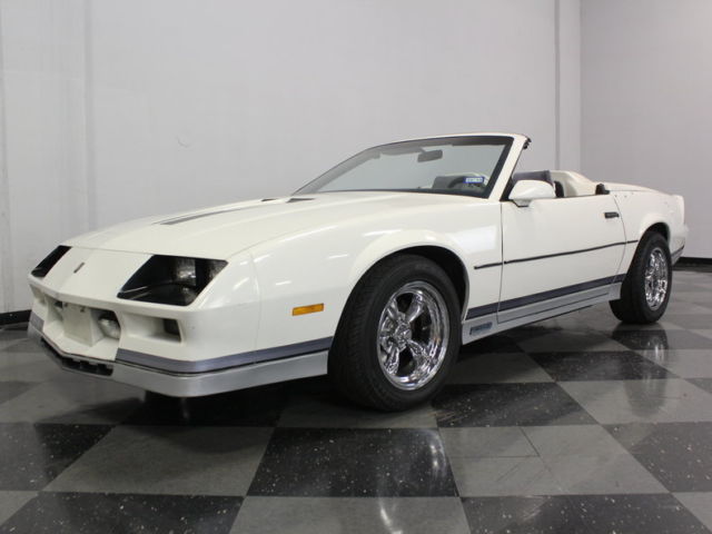 rare autoform conversion! only 47k original miles, 3 owners, cool 3rd gen z/28!