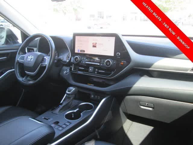 2023 toyota highlander xle