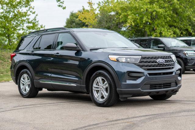2022 ford explorer xlt
