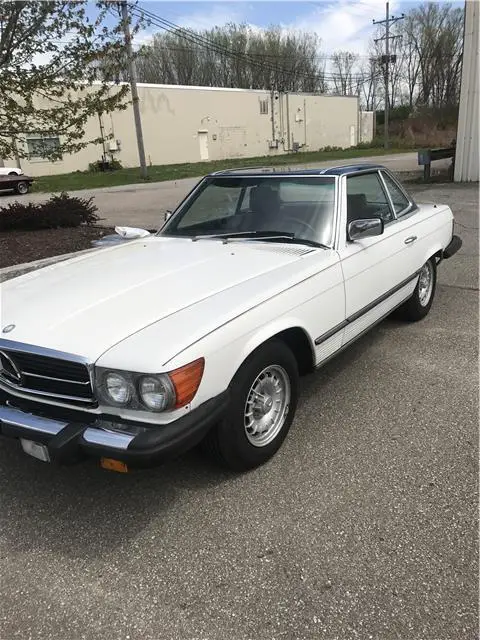 mercedes-benz 380 series with 21,927 miles, for sale!