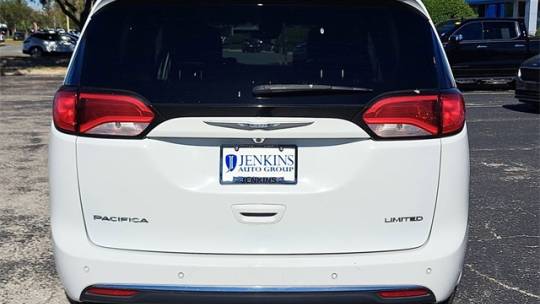 2018 Chrysler Pacifica