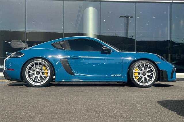 2023 porsche 718 cayman gt4 rs