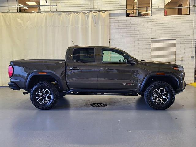 2023 gmc canyon at4x