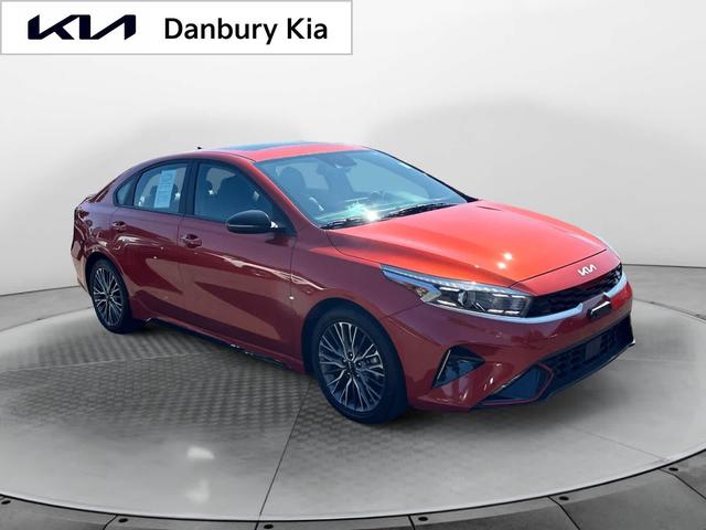 2023 kia forte gt-line