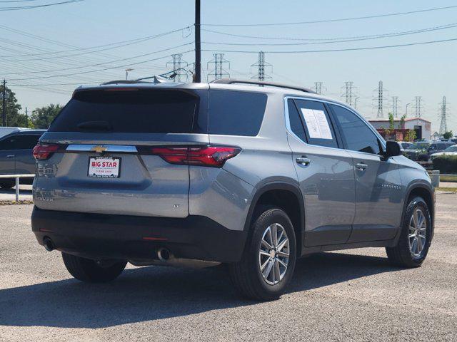 2023 chevrolet traverse lt leather