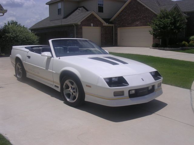 1990 iroc z convertible 5 spd manual!
