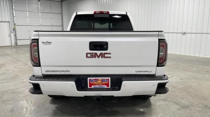 2018 gmc sierra 1500 crew cab denali pickup 4d 5 3/4 ft in sioux falls, south dakota