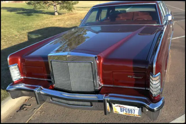 4 door, town car sedan