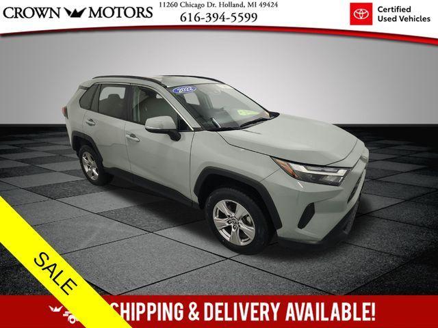 2022 toyota rav4 xle