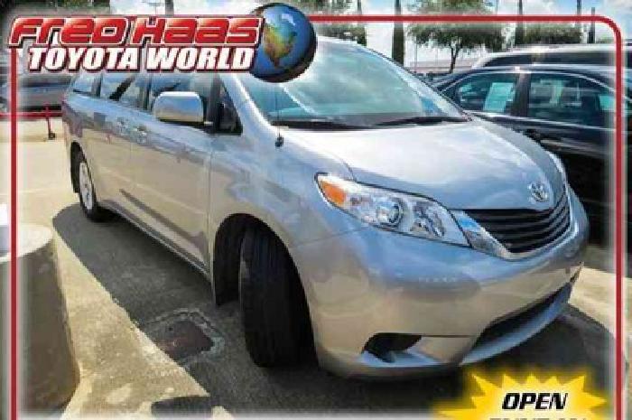 2013 toyota sienna le back up cam cruise control one owner in spring, tx