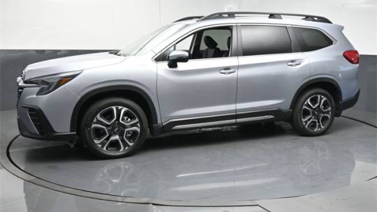 2023 subaru ascent limited 7-passenger