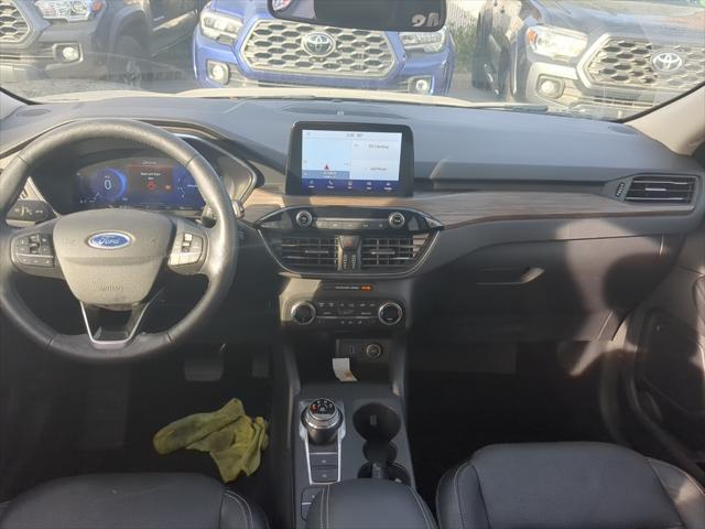 2020 ford escape titanium