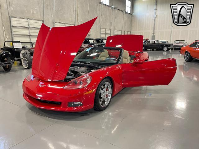 2005 chevrolet corvette base