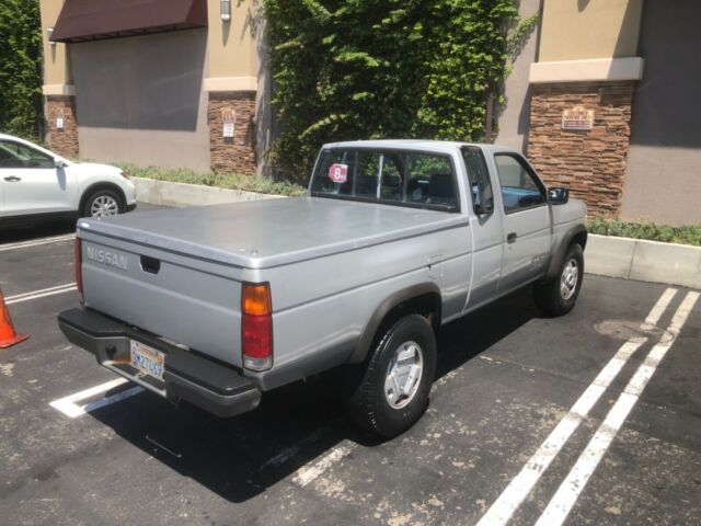 1987 nissan pickup truck se v6 4x4 5 speed manual low mileage