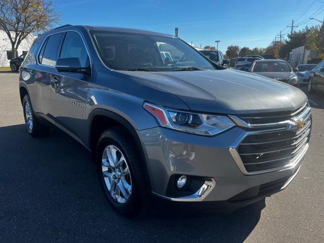 2018 chevrolet traverse lt cloth