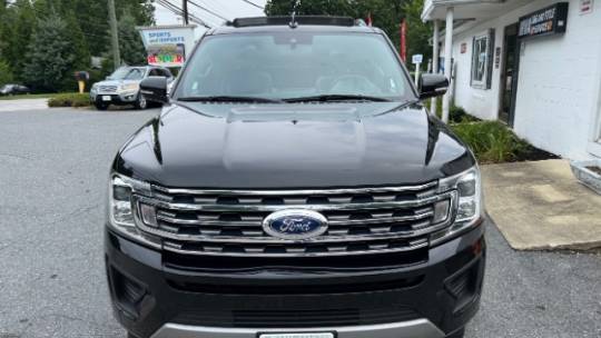 2019 ford expedition xlt