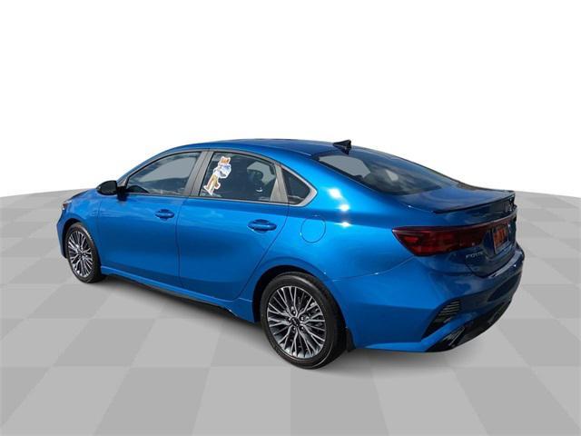 2023 kia forte gt-line