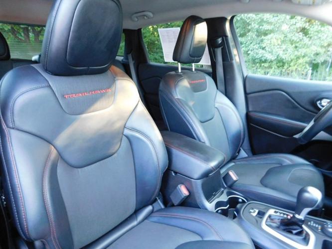 used 2017 jeep cherokee 4wd trailhawk fayetteville, ar 72704 for sale in fayetteville, arkansas