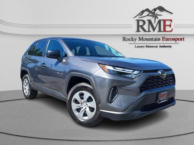 2023 toyota rav4 le