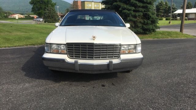 mint 1993 cadillac fleetwood brougham previous one owner, 74k miles
