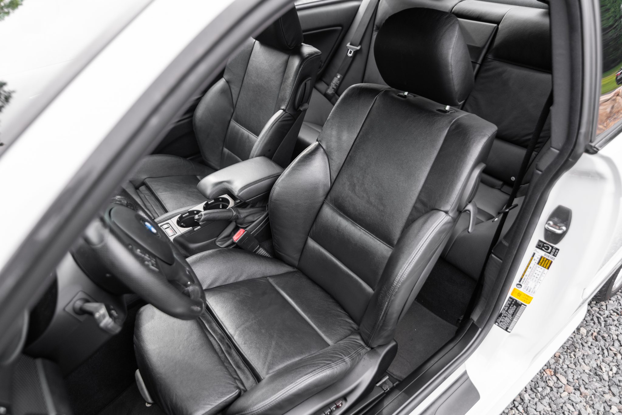 2006 bmw 330ci zhp coupe 6-speed